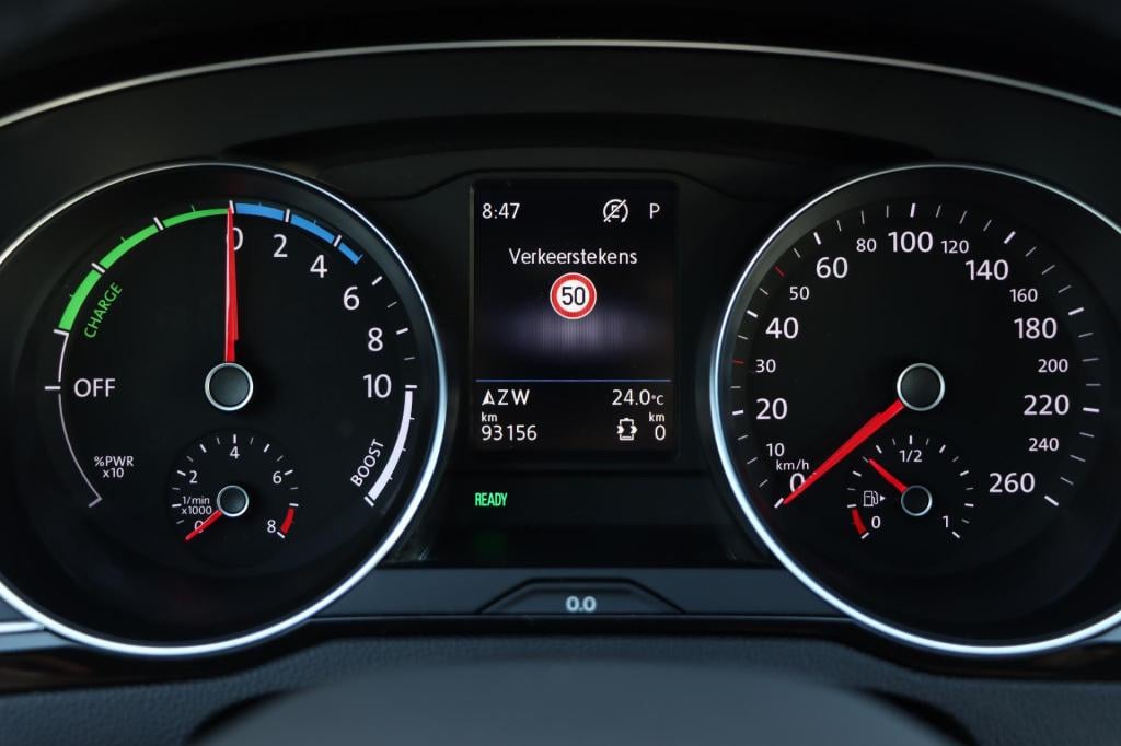 Volkswagen Passat variant 1.4 tsi phev gte business 218pk dsg6 | soh 91,1% 