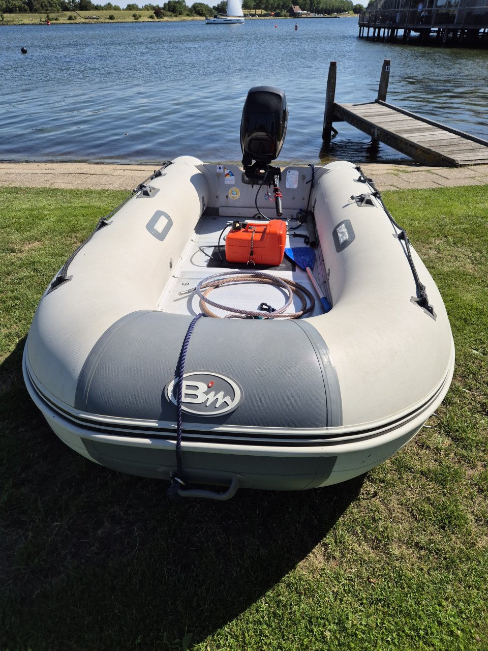 Base marine 3.60 met 15pk mercury