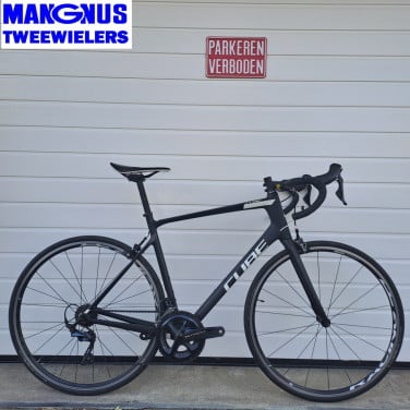 Cube Attain-SL Ultegra (Carbon).