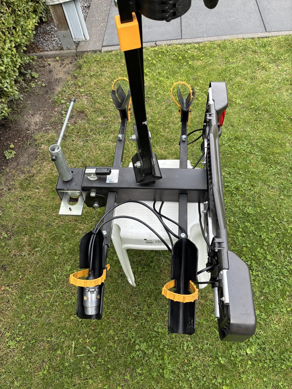 Spinder Hawk fietsdrager voor 2 fietsen.