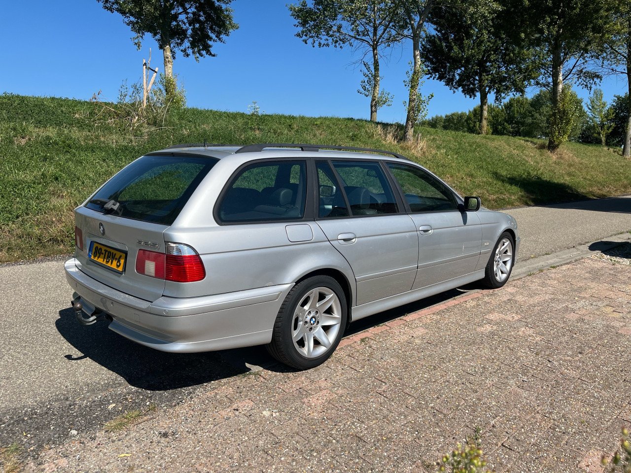 BMW 525i E39