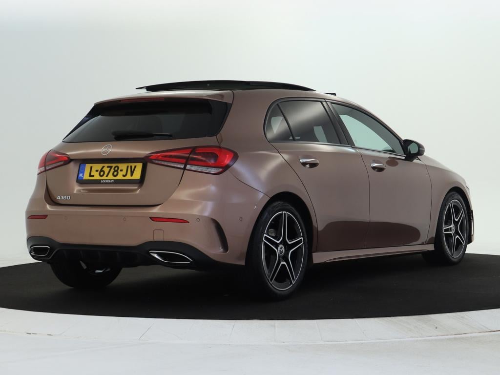 Mercedes-Benz A-Klasse 180 business solution amg | panoramadak | memory pak