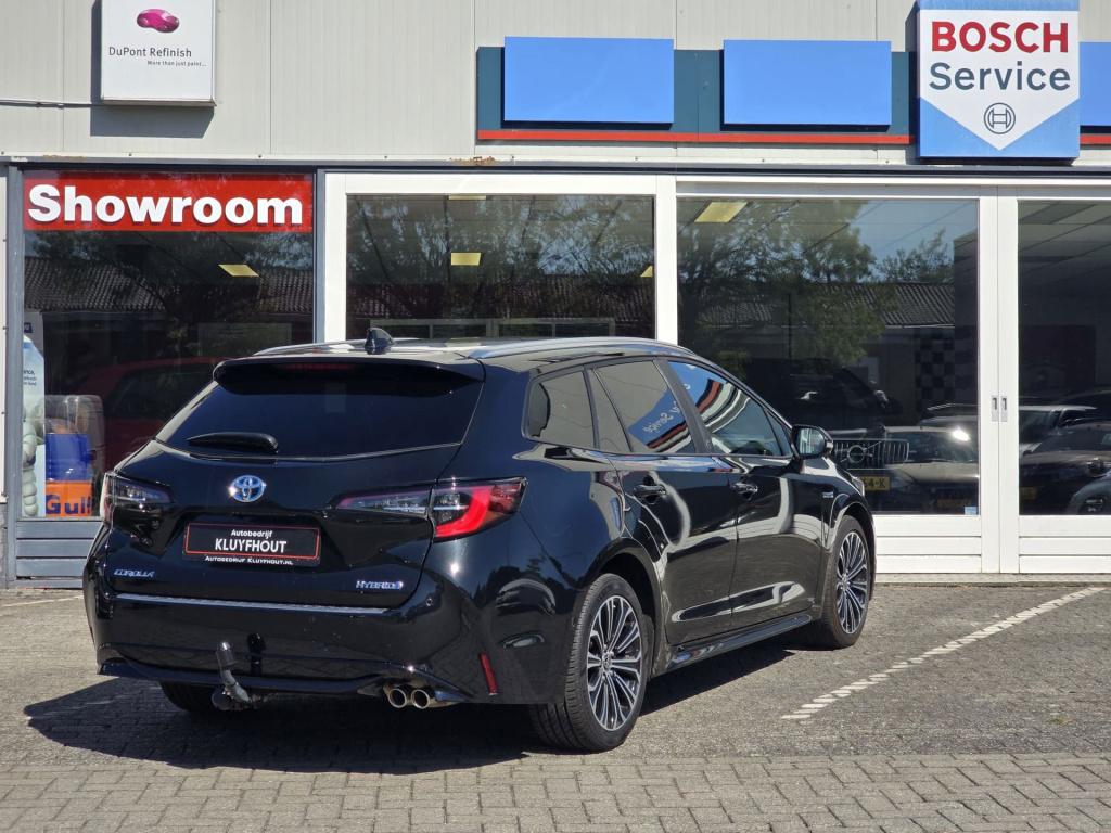 Toyota Corolla Touring Sports 2.0 hybrid dynamic