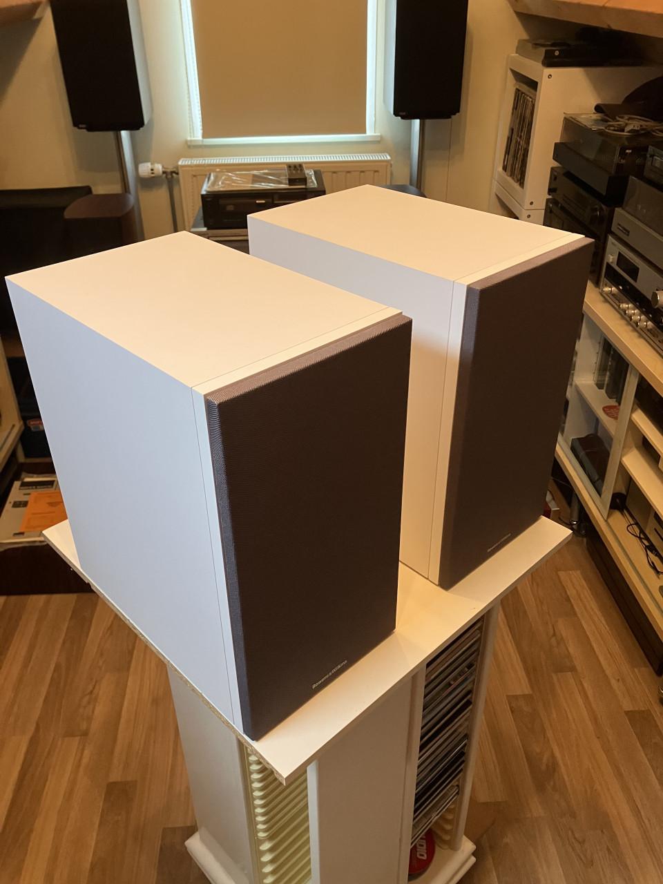 Bowers & Wilkins 606 S2 Anniversary Edition wit nieuwstaat garantie