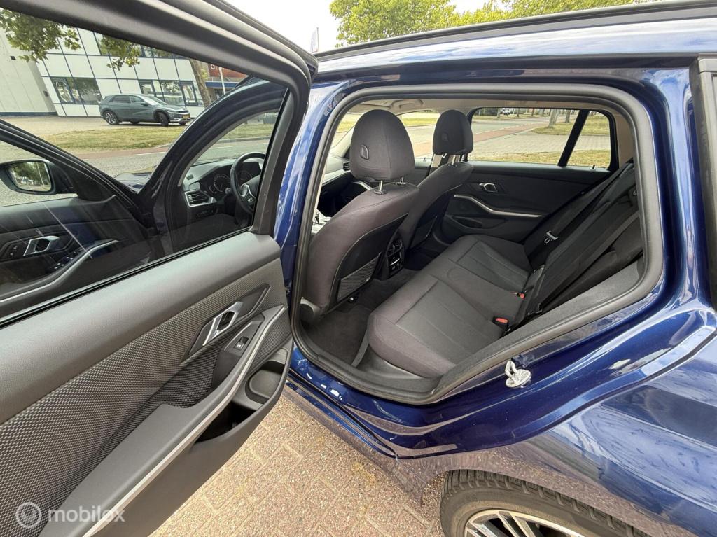 BMW 3-serie touring 320i high executive edition