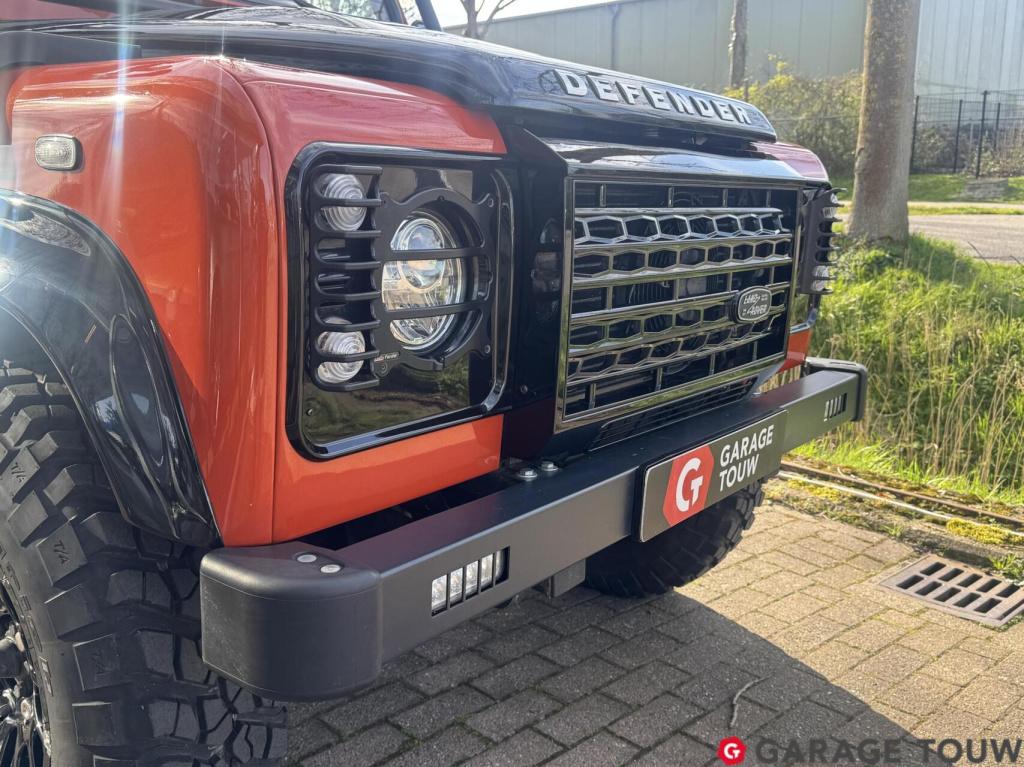 Land Rover Defender 2.2 d sw 90" adventure+ limited edition