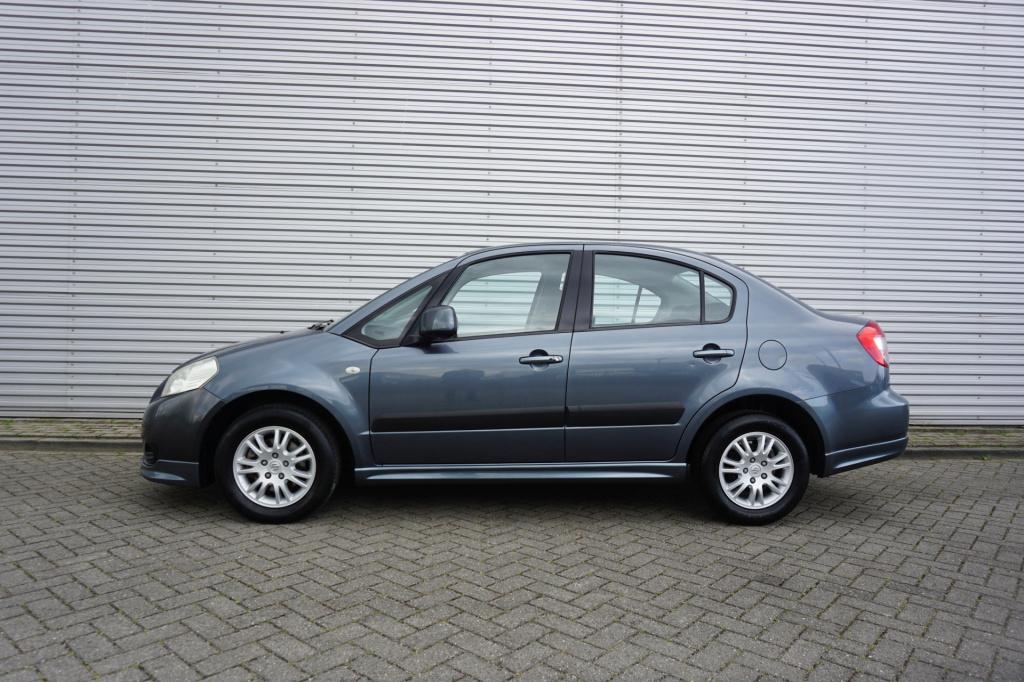 Suzuki Sx4 1.6 exclusive airco / elektr. ramen / parkeersens. / trekhaak / 