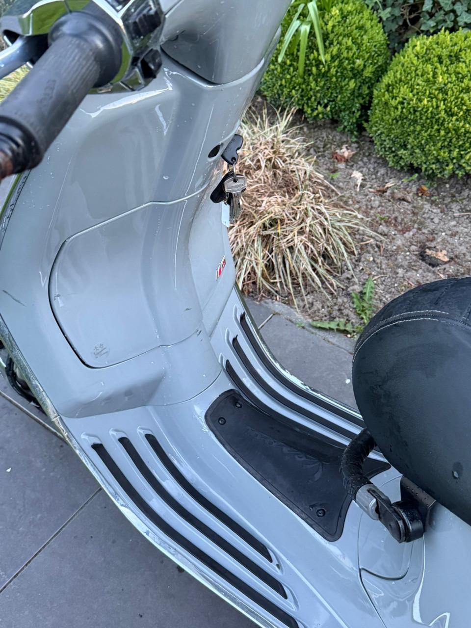 Vespa Sprint 2018 I IGET I Nardo Grijs I 23800 KM I