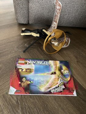 Lego Ninjago: Gouden drakenmeester 70644