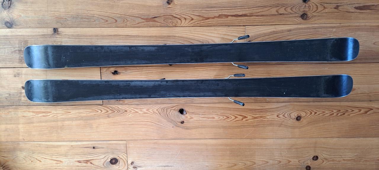 Snowboard burton/ nitro en ski,s