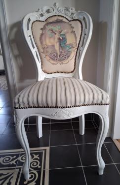 Antieke stoel, wit, bekleed, rond 1900