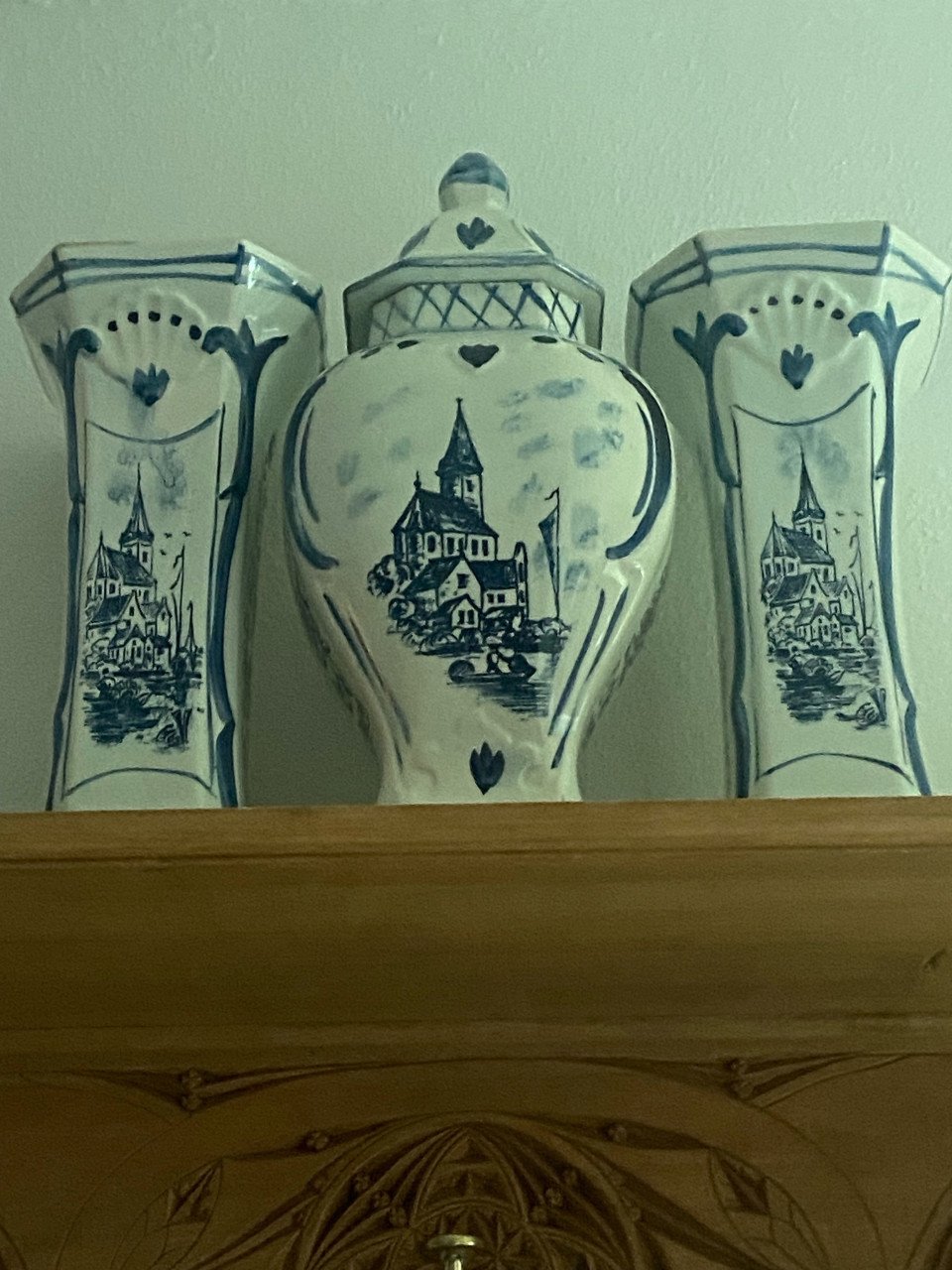 Mooi 3 delig Delfst blauw kaststel