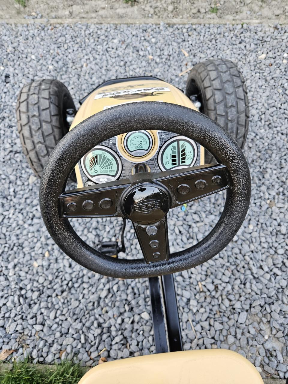 Mooie Berg SAFARI Skelter Met versnellingen