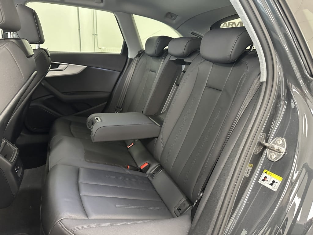 Audi A4 avant 35 tfsi launch edition sport | panoramadak | leer | 19'' |