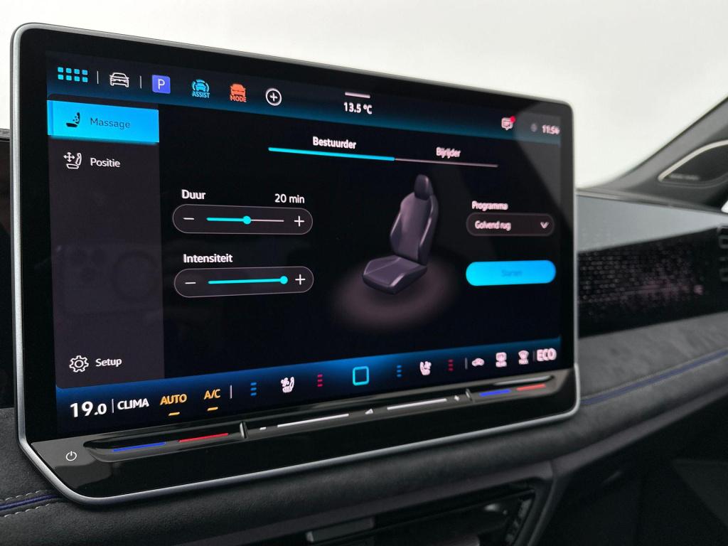 Volkswagen Tiguan r-line edition 272 plug in hybride black style pakket