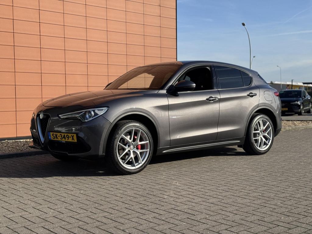 Alfa Romeo Stelvio 2.0 t awd super veloce interieur nl-auto + afneembare tr