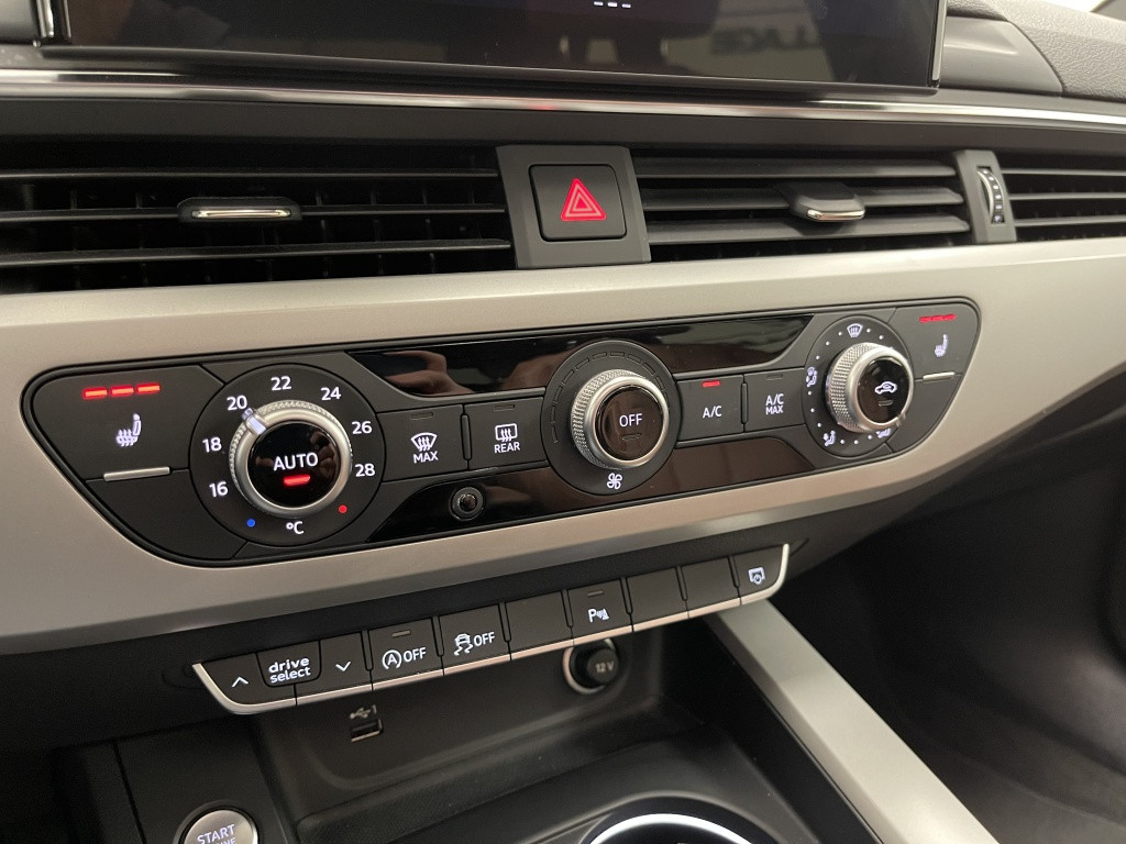 Audi A4 avant 35 tfsi advanced | trekhaak | acc | panoramadak |