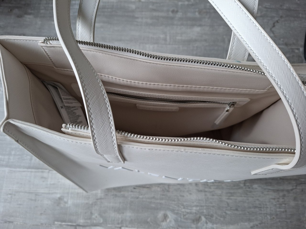 Valentino tas