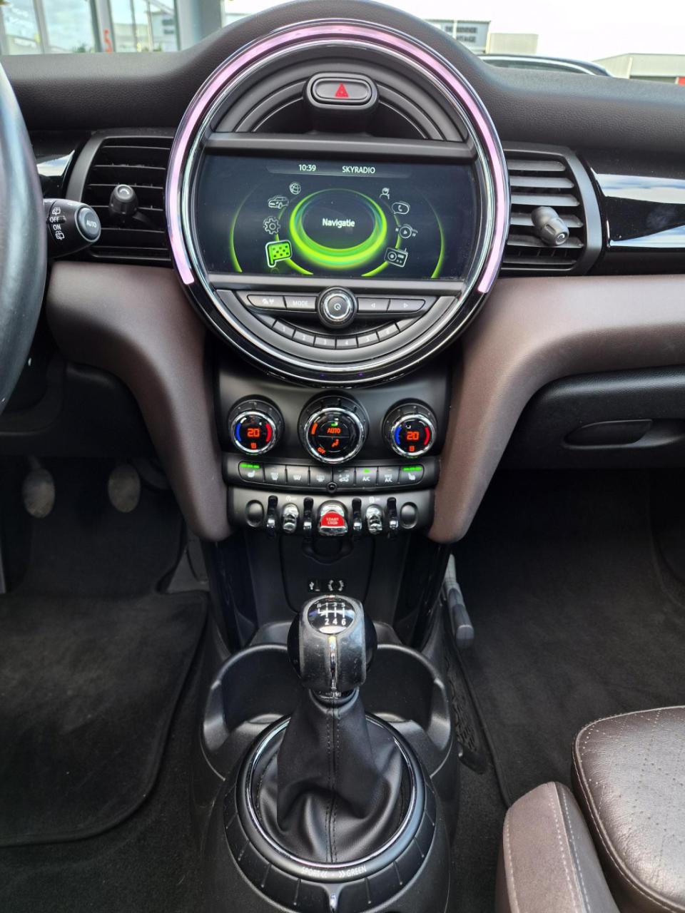 Mini 5-deurs 1.5 cooper chili business