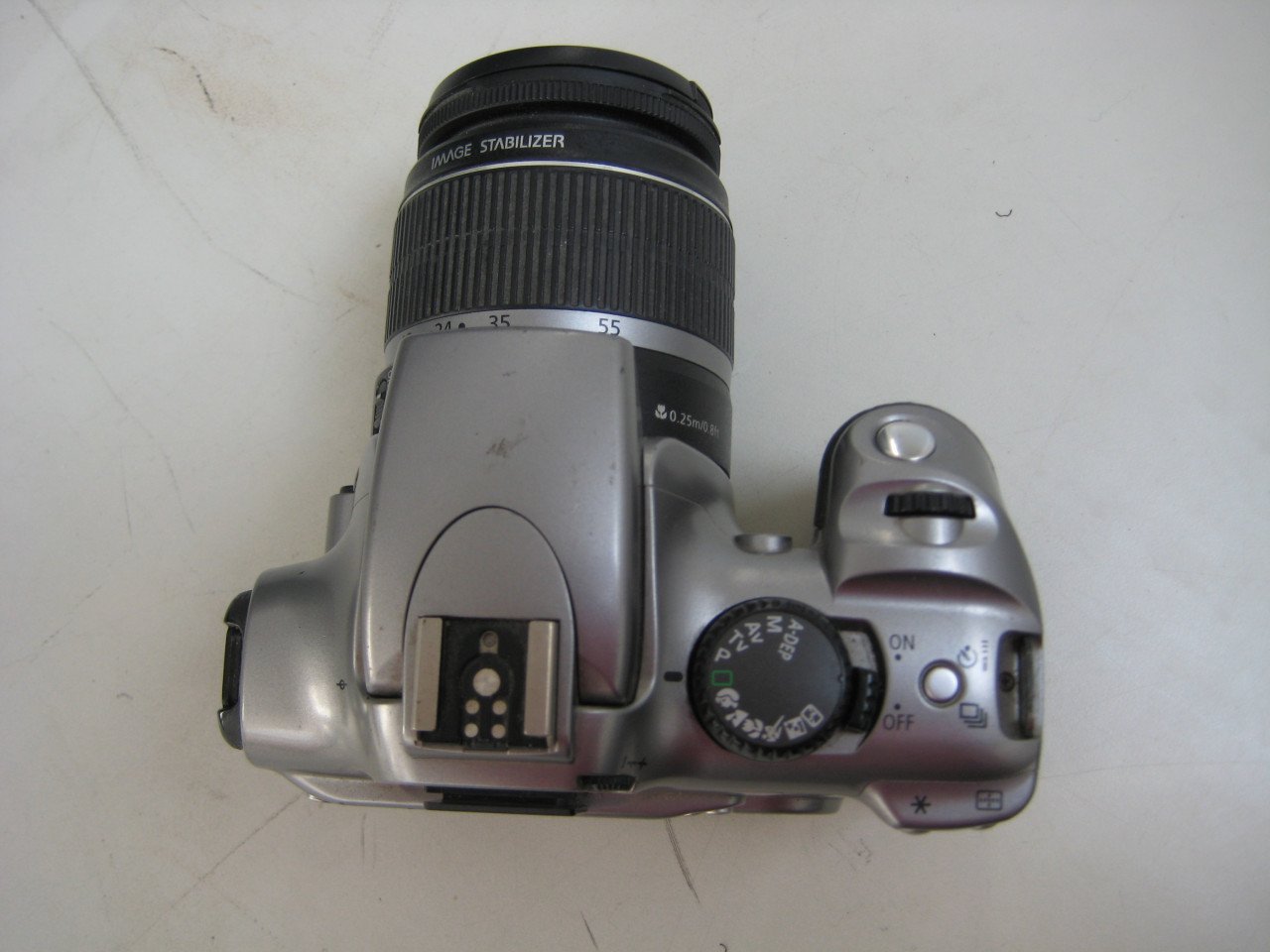 Canon 300d met lens en riem
