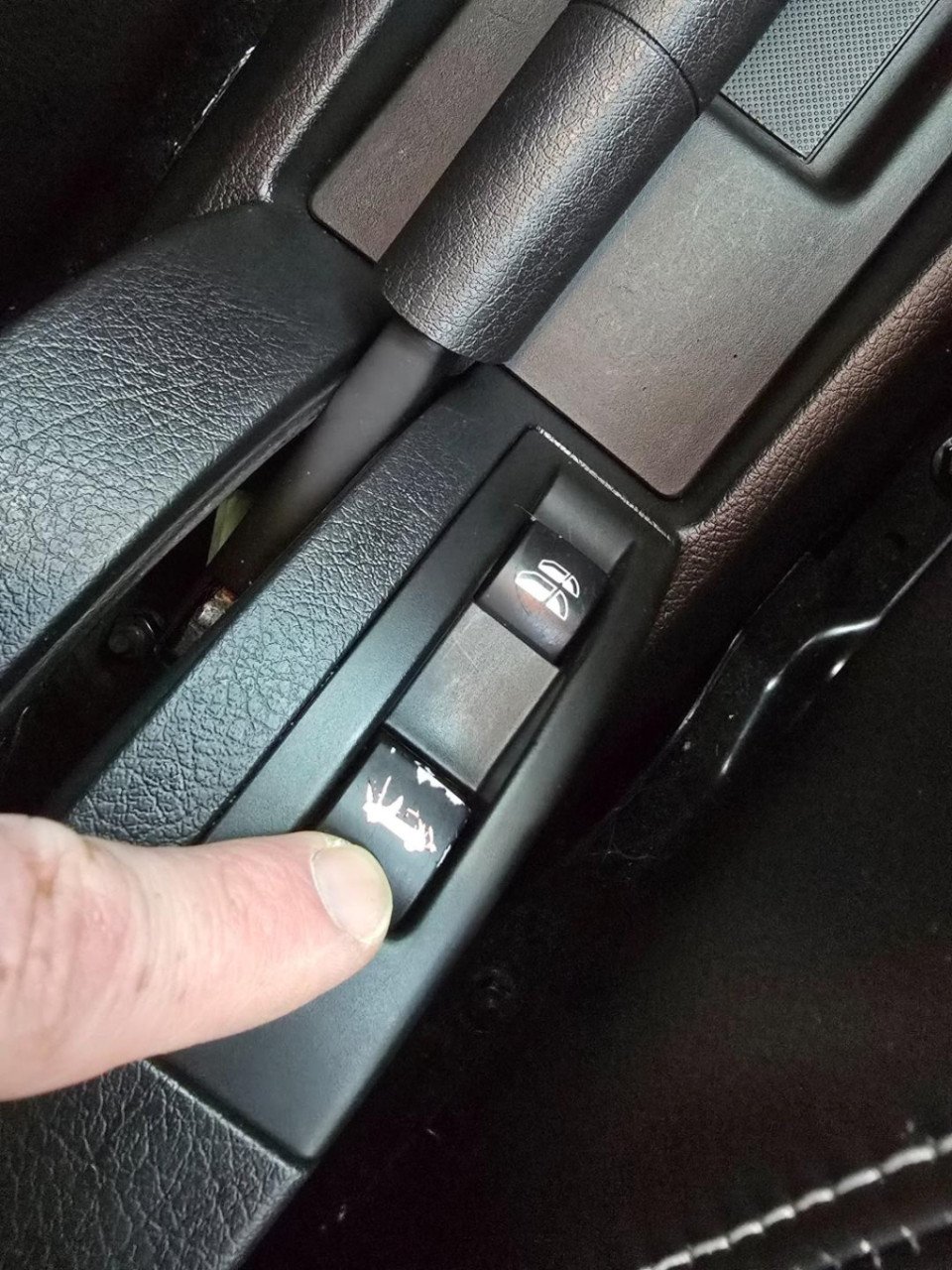 Peugeot 207 cc occasion 1.6 vti roland garros cabriolet | unieke uitvoering