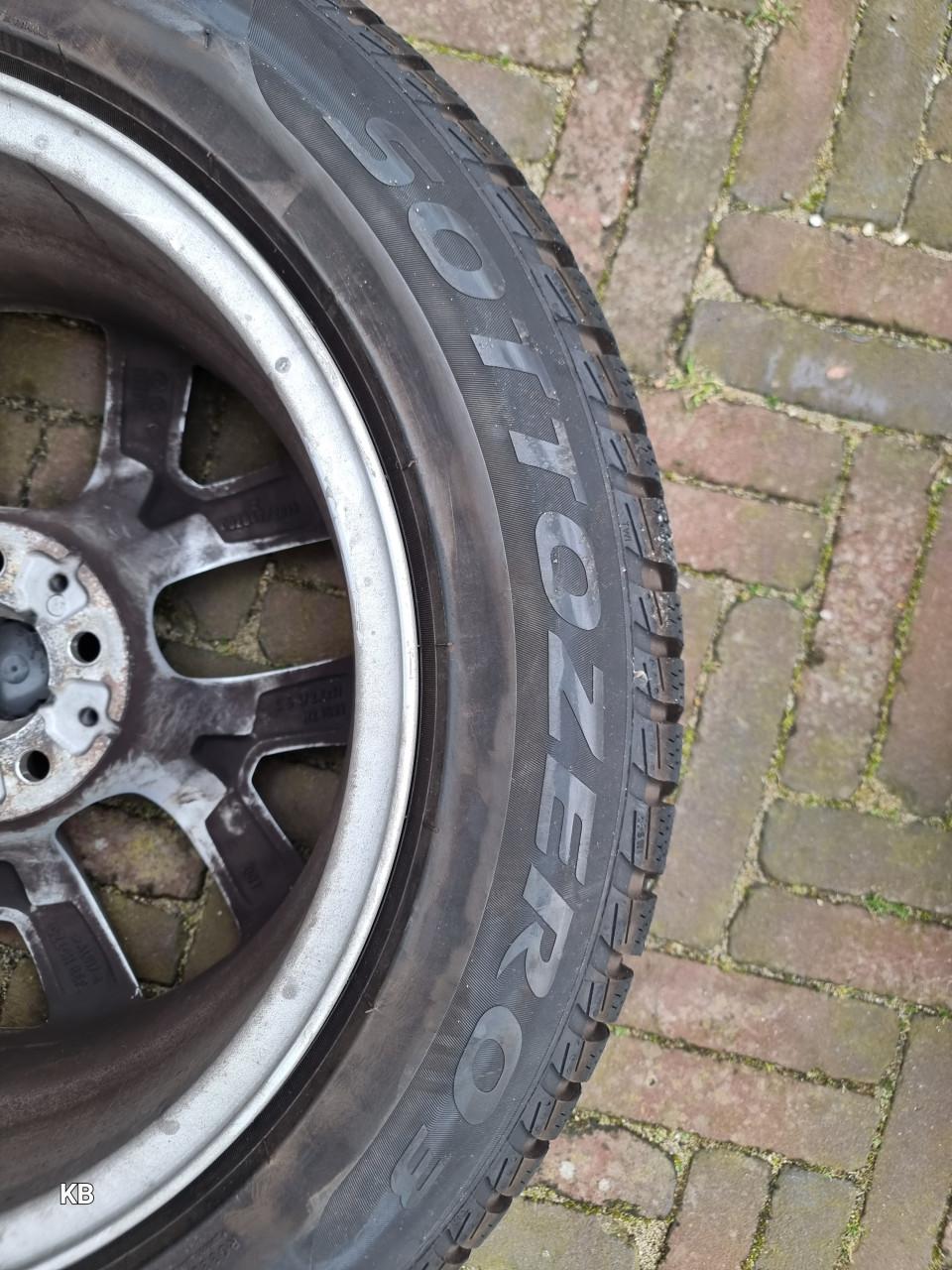 BMW X1 Winterset: Pirelli Sottozero 3 Winterbanden / Winter Tires op Origin