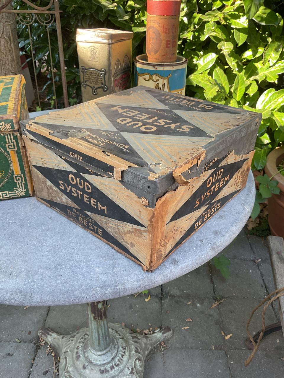 Oud blik boterspeculoos