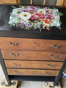 Te koop vintage antieke Lessenaar