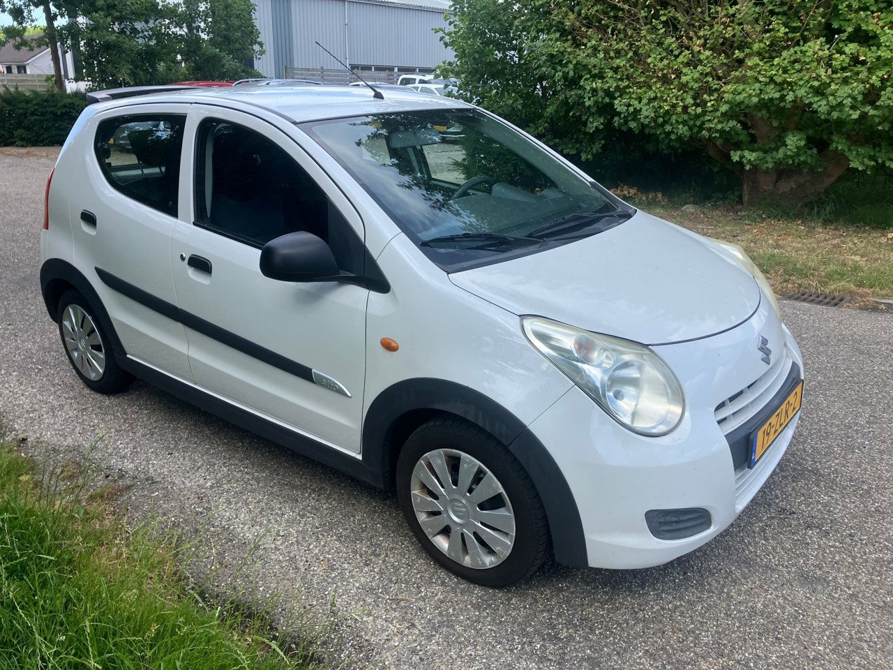 Suzuki Alto 1.0