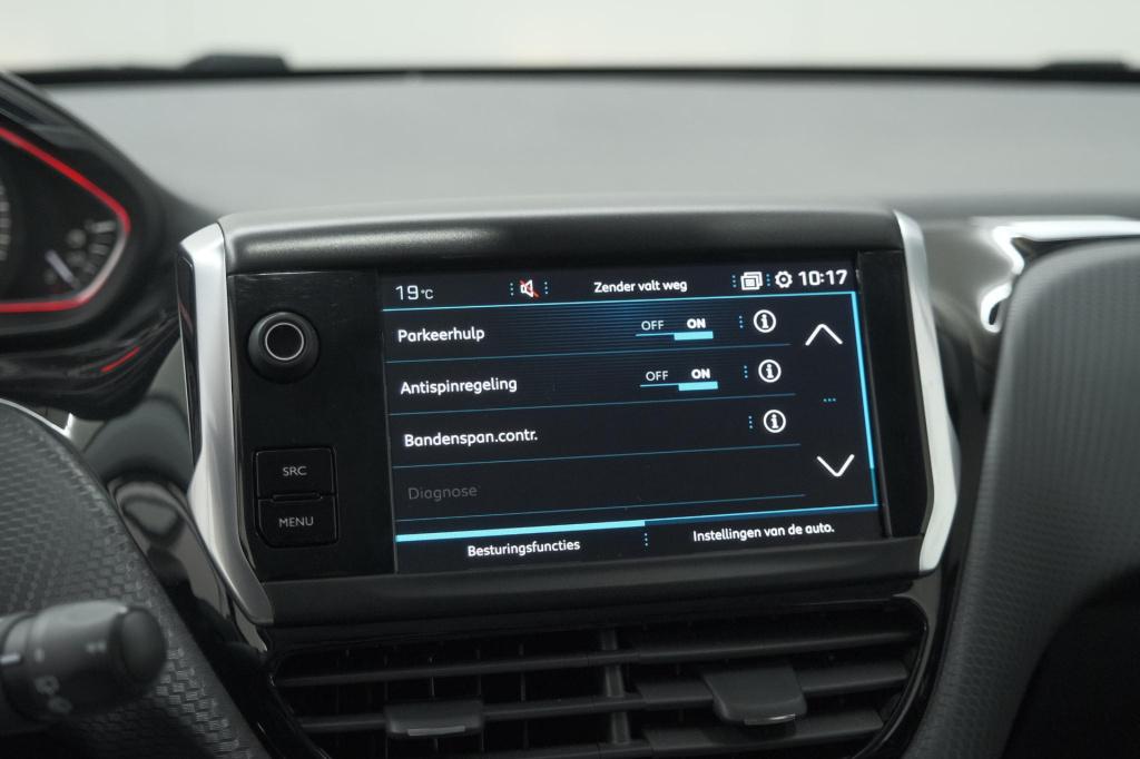 Peugeot 2008 puretech 110 eat6 gt-line | trekhaak | camera | navigatie | pa