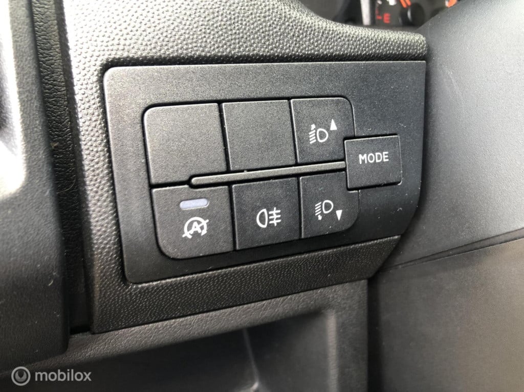 Peugeot Boxer bestel 330 2.2 bluehdi 140 l2h2 premium