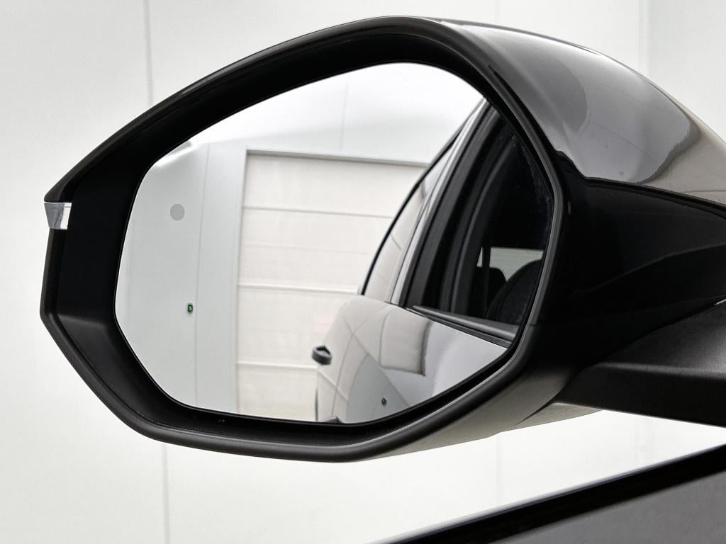 Peugeot 5008 1.2 hybrid 145 allure | rijklaar | 360 camera | adaptive cc |