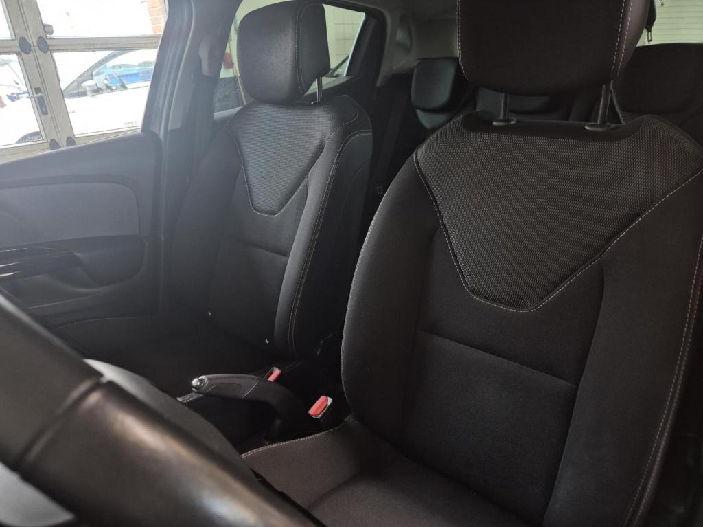 Renault Clio 0.9 tce expression / origineel nl / airco / cruisecontrol