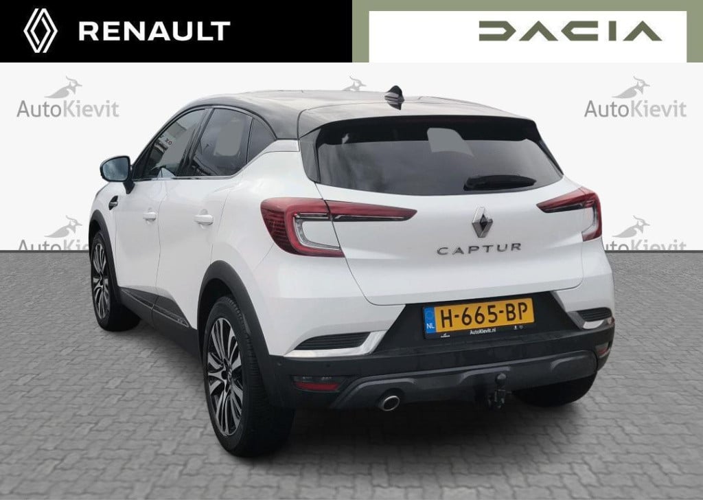 Renault Captur 1.3 tce 130 edc initiale paris