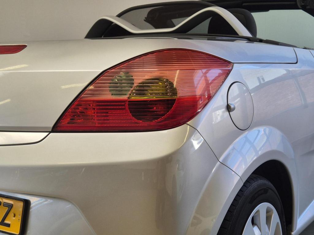 Opel Tigra twintop 1.4-16v rhythm
