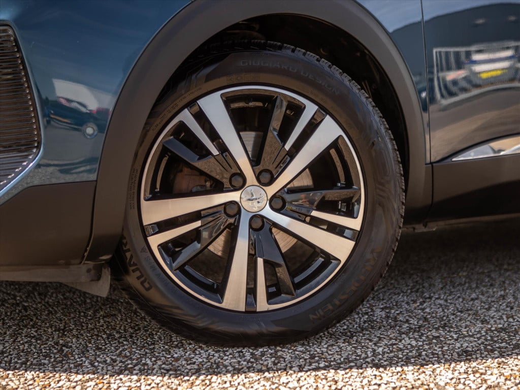 Peugeot 5008 puretech 130pk gt | panoramadak | trekhaak | stoelverwarming |