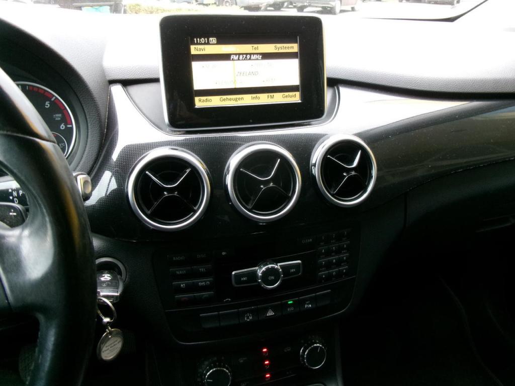 Mercedes-Benz B-Klasse 180 cdi automaat, airco, navi, pdc, trekhaak