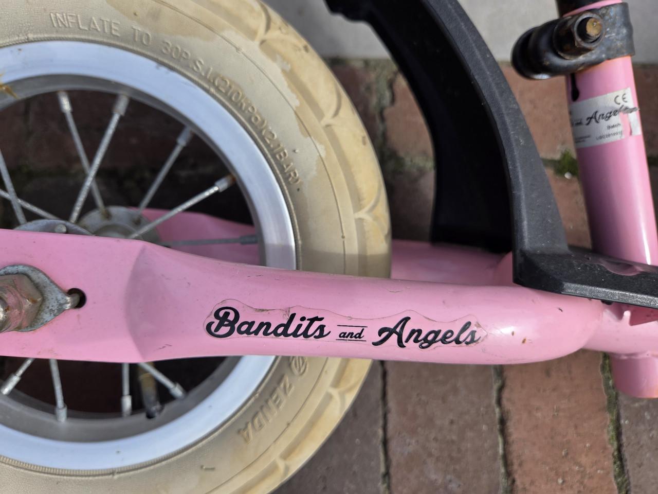 Loopfiets Bandits and Angels roze