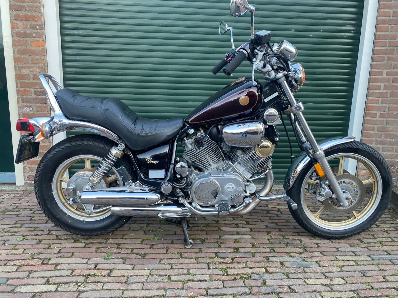Yamaha XV 1000 Virago