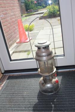 Olielamp om 's nachts mee te vissen