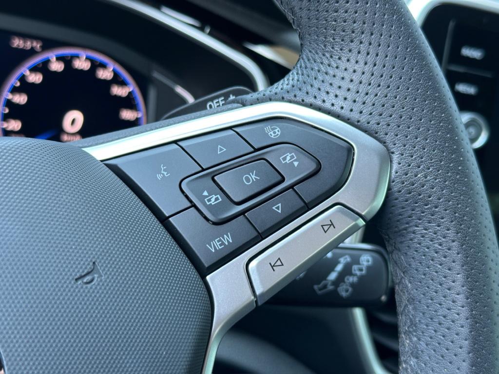 Volkswagen T-roc 1.5 tsi 150pk dsg r-line | camera | keyless | elek. achter