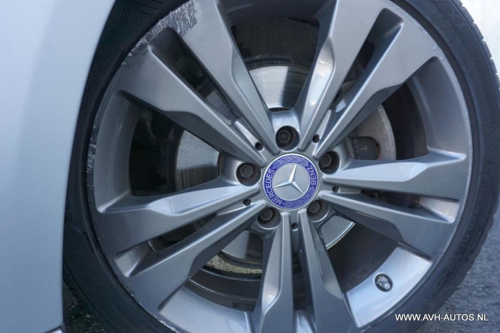 Mercedes-Benz Cla shooting brake 180 ambition