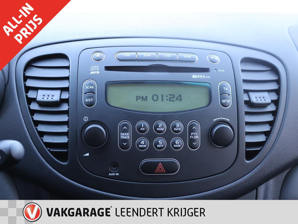 Hyundai I 10 1.1 dynamic automaat/1 jaar apk