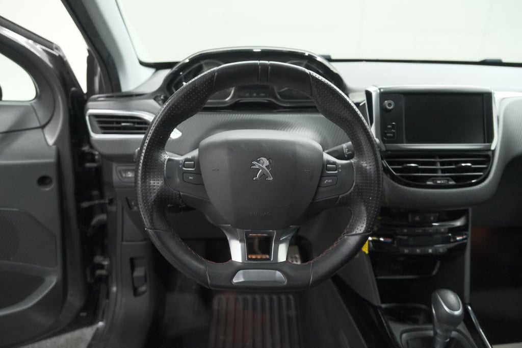 Peugeot 2008 puretech 110 gt-line | camera | apple carplay | navigatie | pa