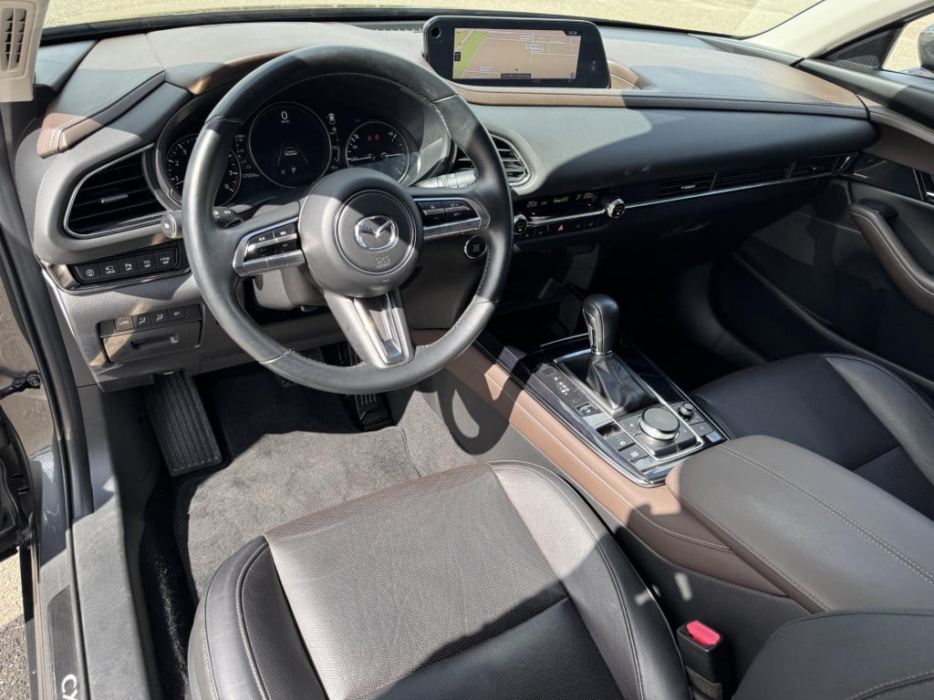 Mazda Cx-30 2.0 e-skyactiv-x m hybrid luxury | stuur- + stoelverwarming | h