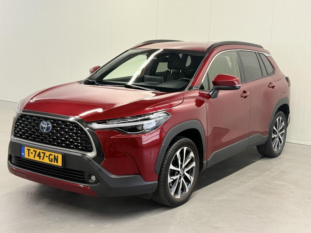 Toyota Corolla Cross 2.0 hp hybrid first ed| adap.cruise| stoel+stuur verw|
