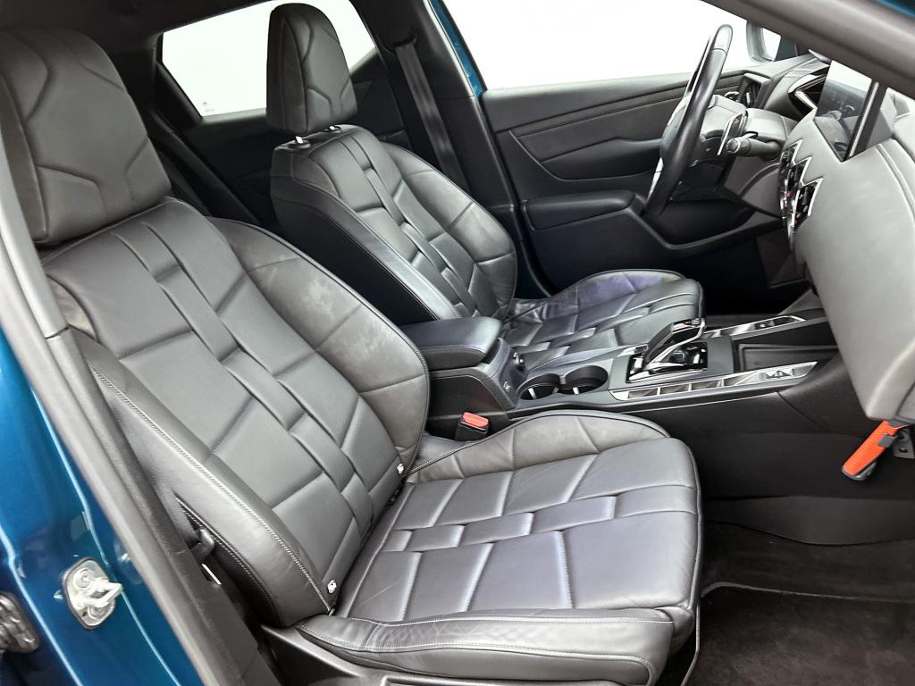 Ds Ds 3 crossback 130 pk automaat grand chic | adaptive cruise | leder | he