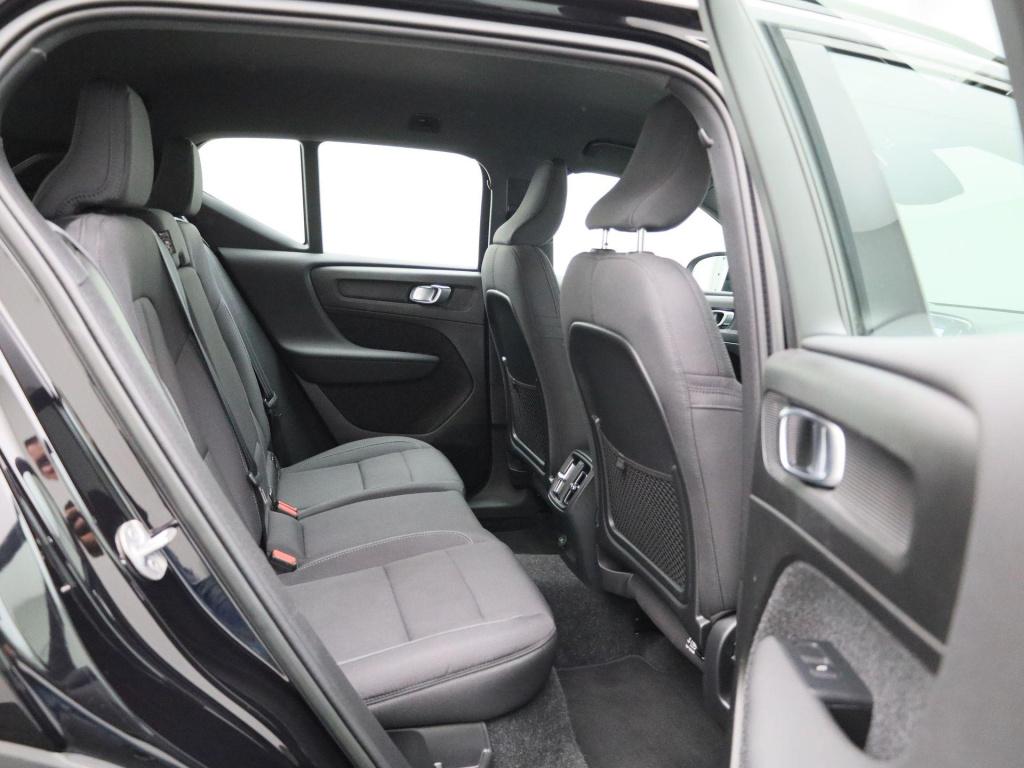 Volvo XC40 recharge core | automaat | navigatie | apple carplay / android a
