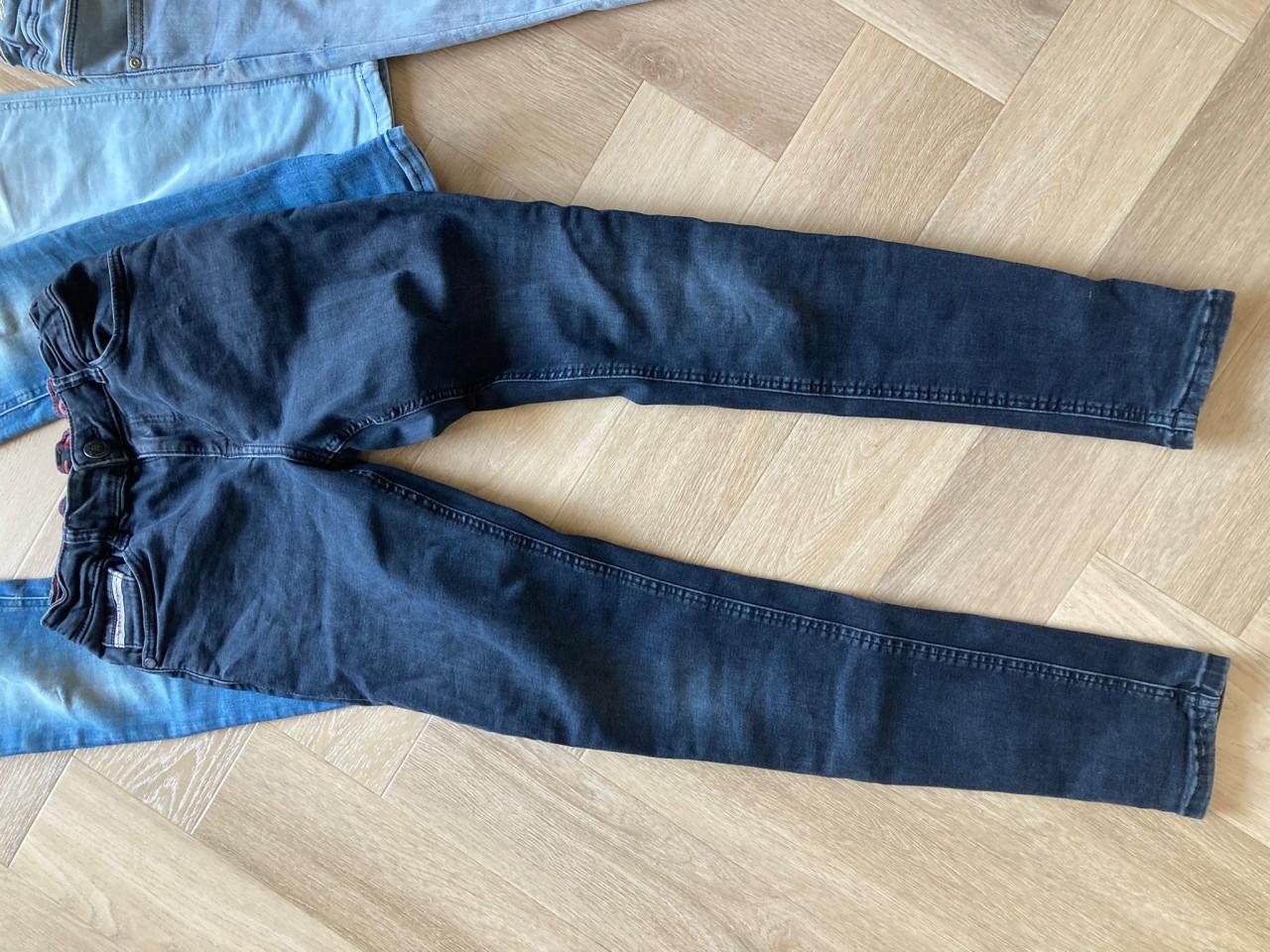 4 Spijkerbroeken 152