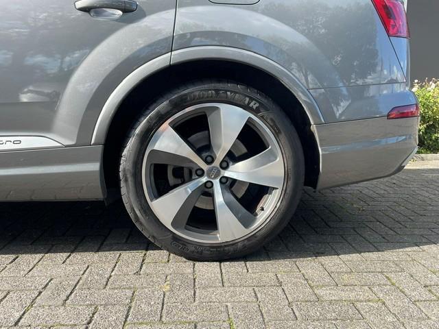Audi Q7 3.0 tdi e-tron quattro sport